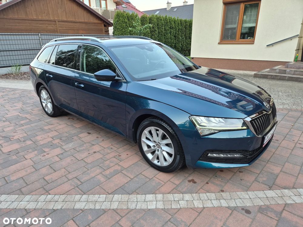 Skoda Superb 2.0 TDI SCR Ambition DSG - 4