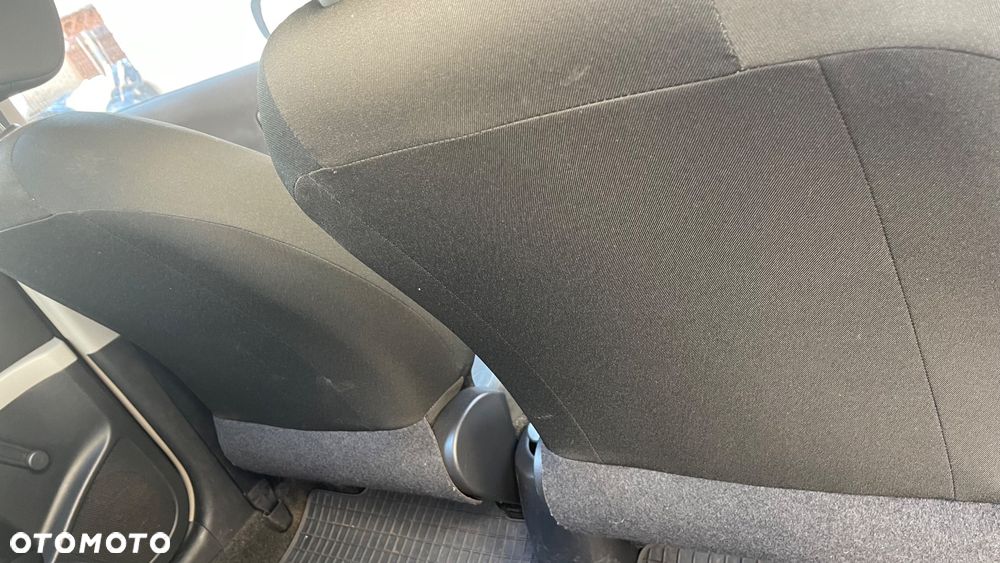 Toyota Yaris 1.0 Luna A/C - 8