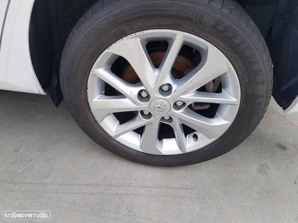 Toyota Auris 2015 para peças - 4