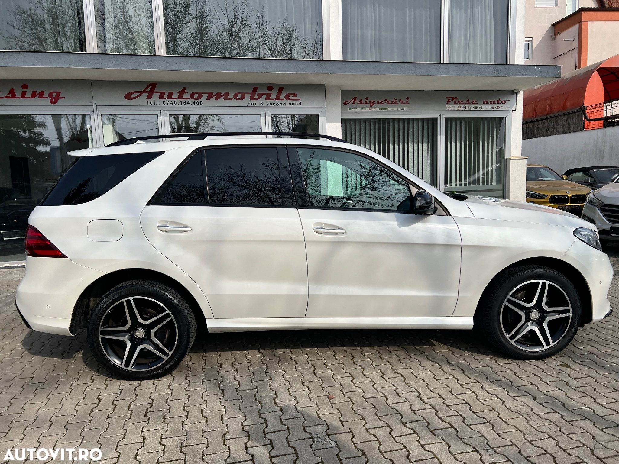 Mercedes-Benz GLE 350 d 4Matic 9G-TRONIC AMG Line - 4