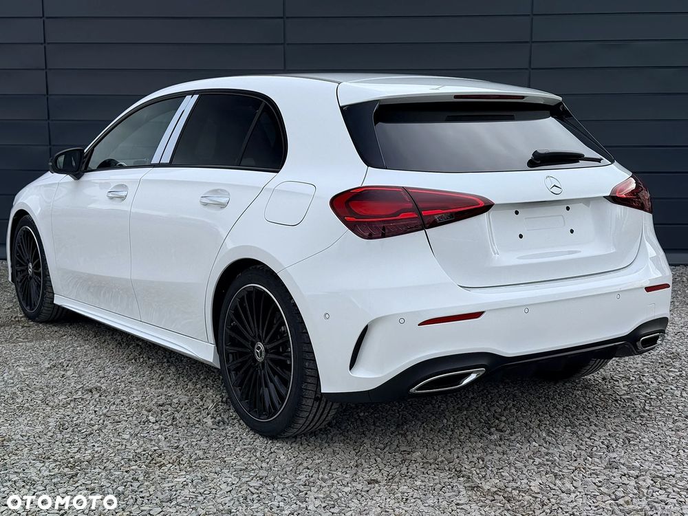 Mercedes-Benz Klasa A 220 4-Matic AMG Line 8G-DCT - 5