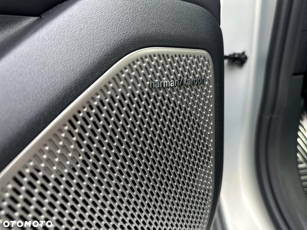 Kia EV4 - 17