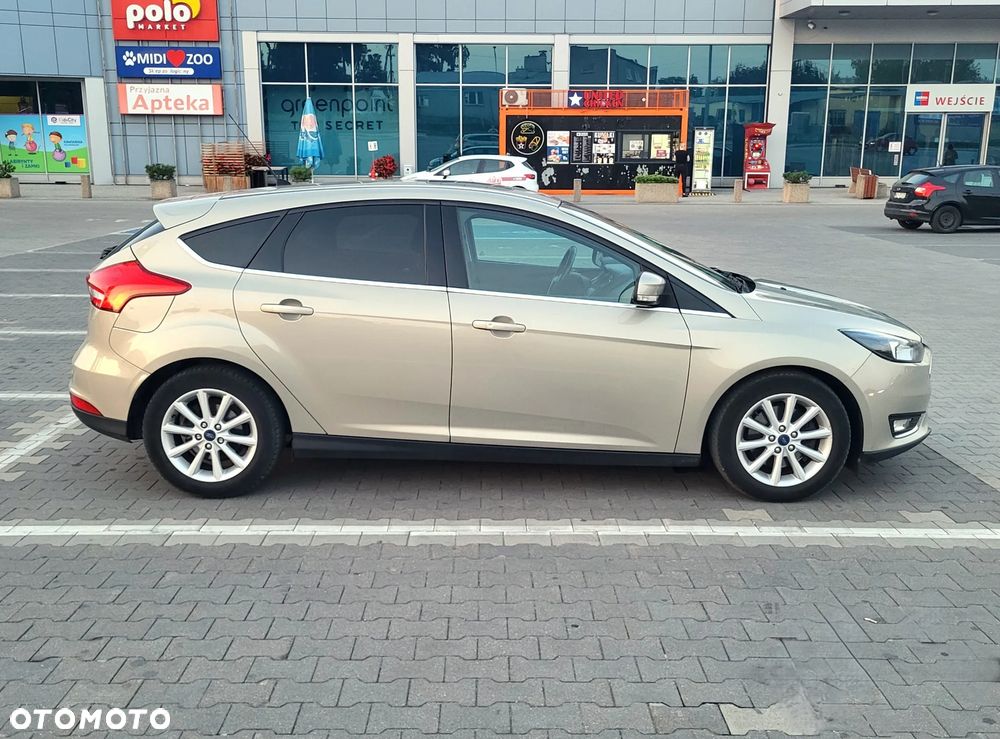 Ford Focus 1.5 EcoBoost STart-Stopp-System TITANIUM - 5