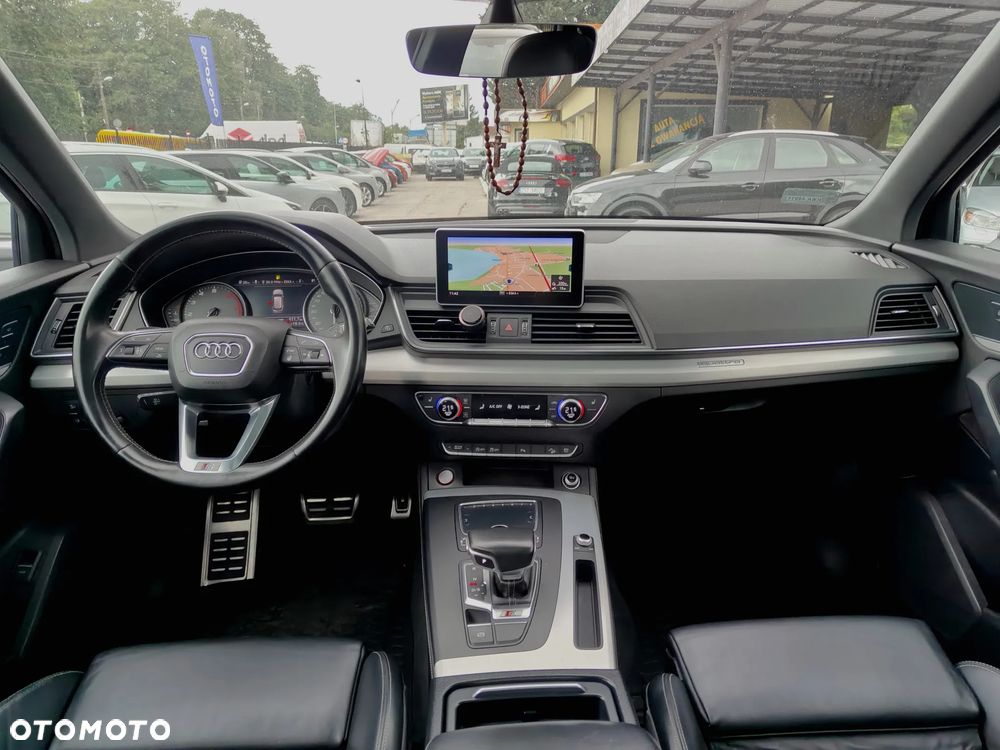 Audi SQ5 - 11