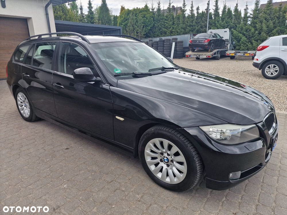BMW Seria 3 318d DPF - 8