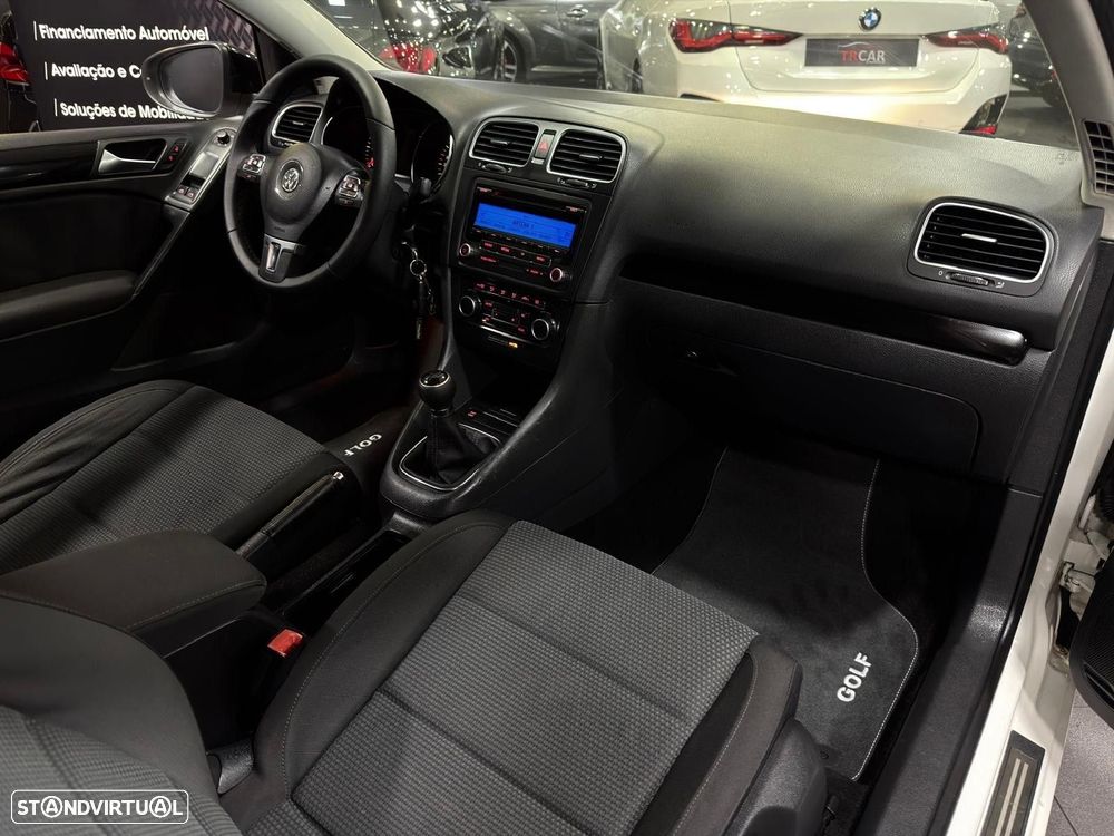 VW Golf 2.0 TDi Confortline - 8