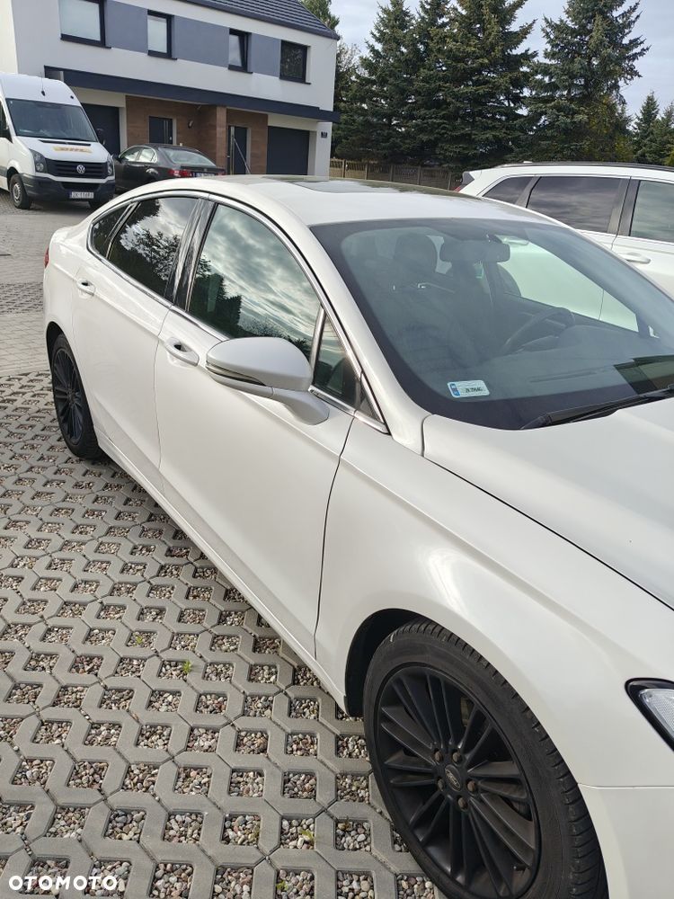 Ford Fusion - 1