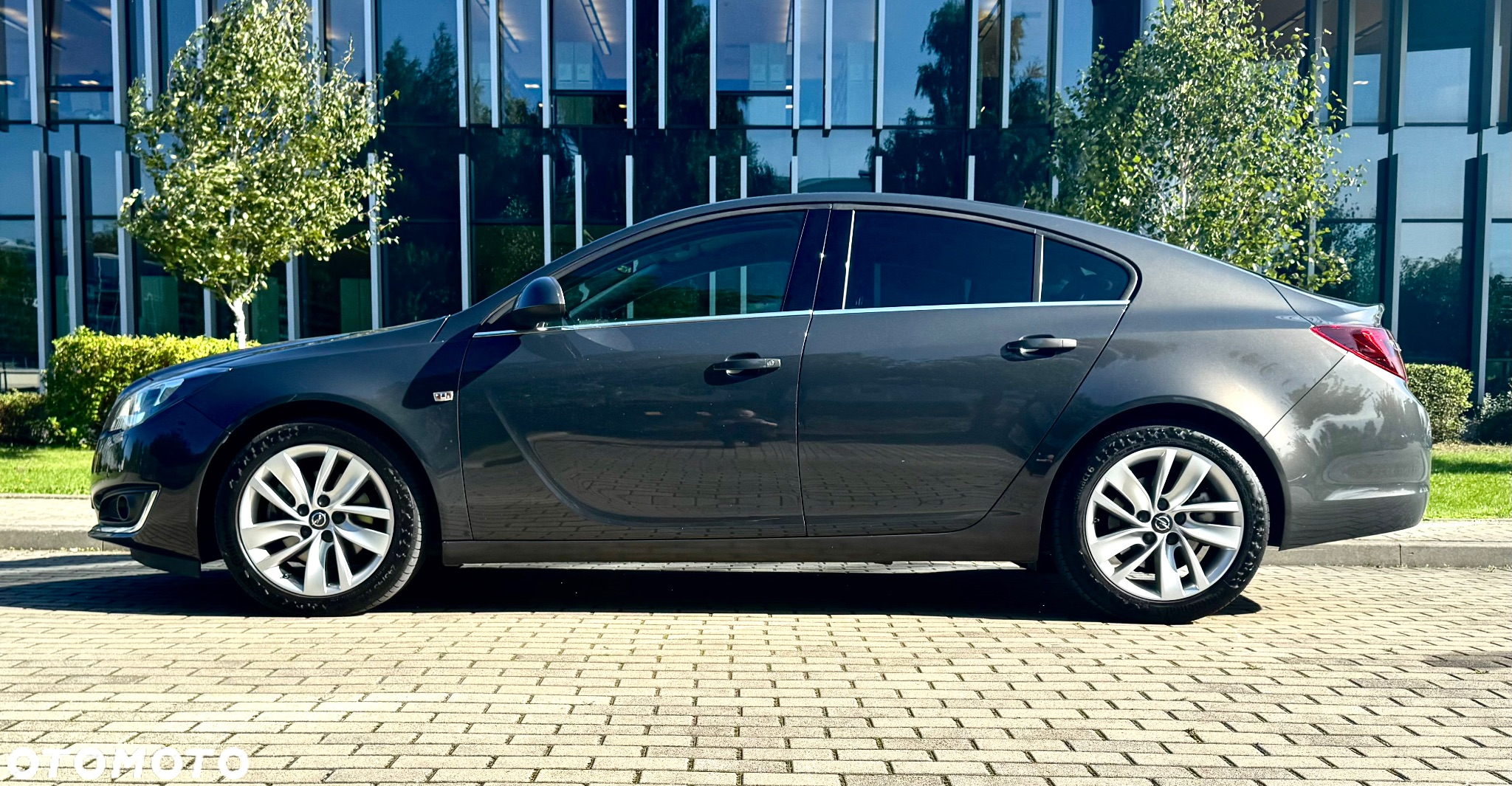 Opel Insignia - 10