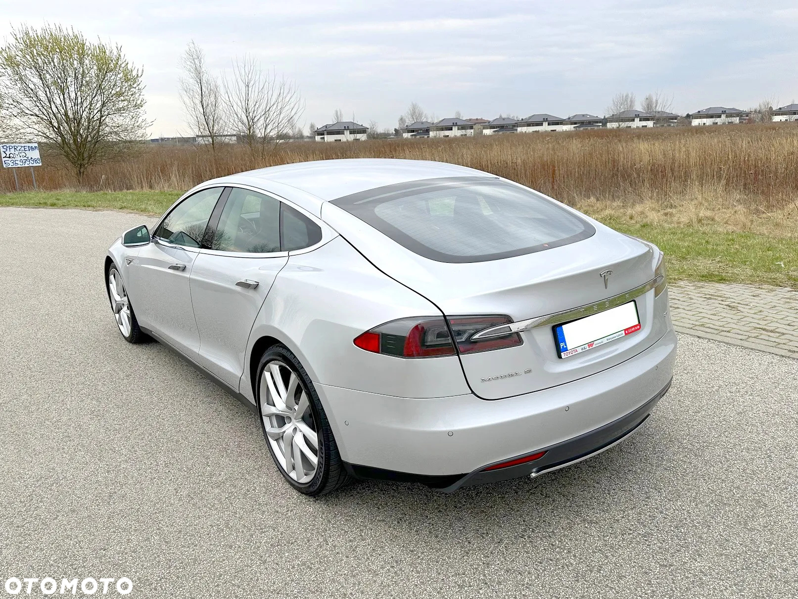 Tesla Model S 85 - 4