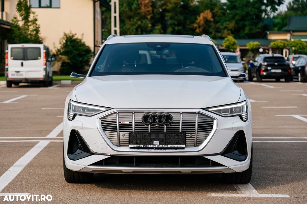Audi e-tron - 1