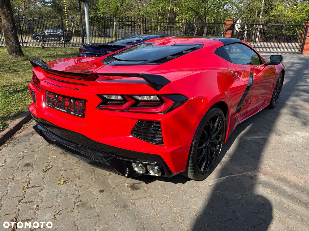 Chevrolet Corvette - 8