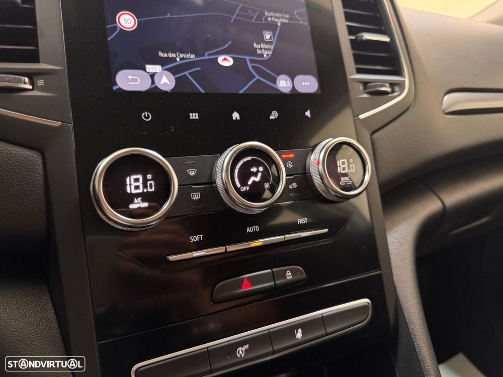 Renault Mégane 1.5 Blue dCi Intens - 29