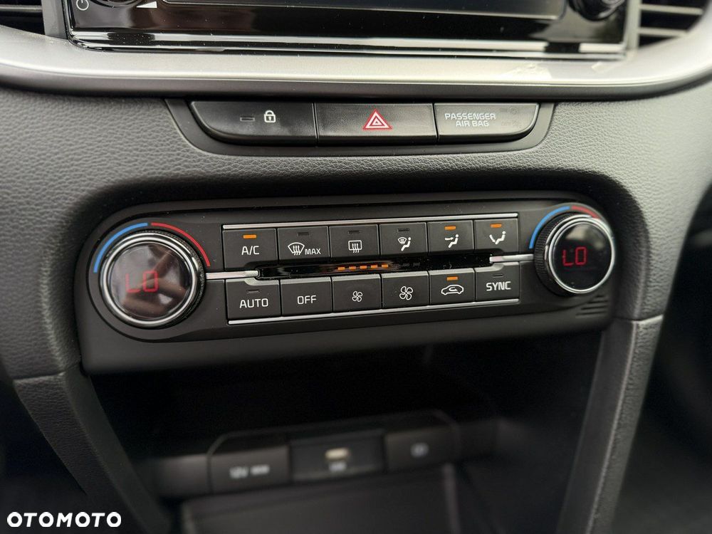 Kia XCeed 1.5 T-GDI M - 27