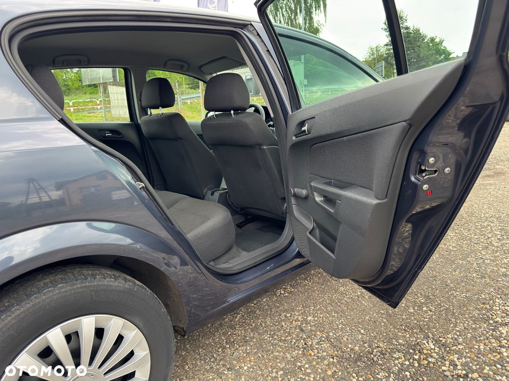 Opel Astra - 19
