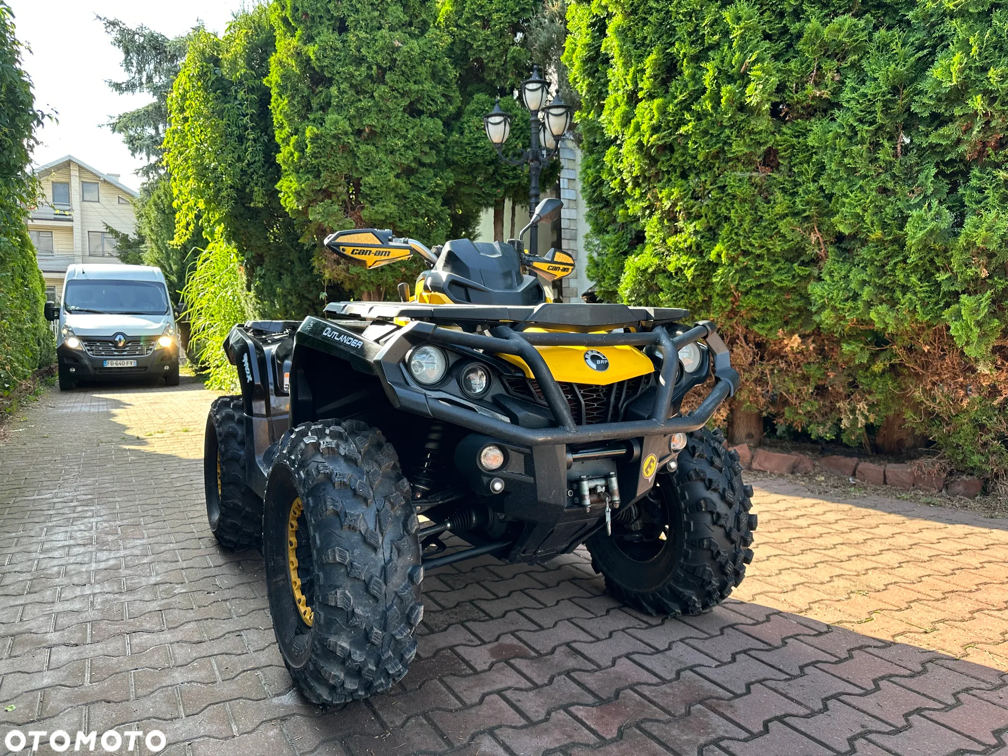 Can-Am Outlander