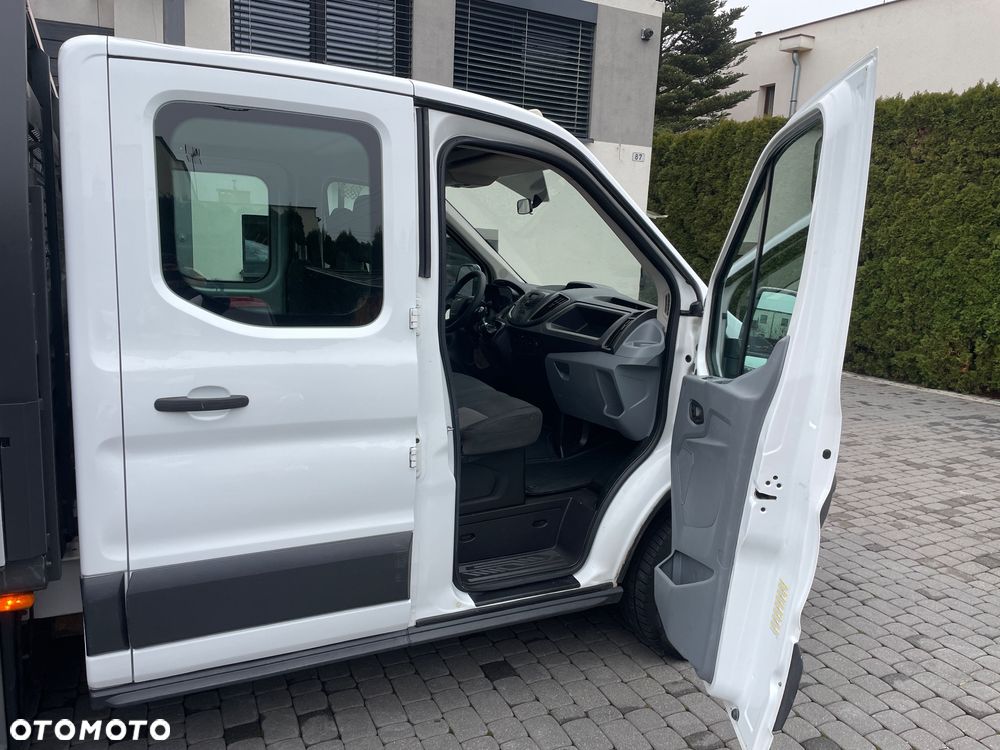Ford Transit - 13