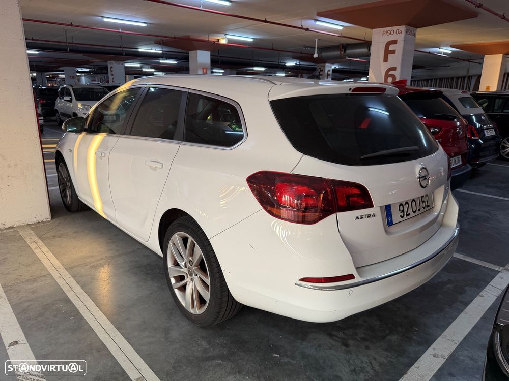 Opel Astra Sports Tourer 1.6 CDTI Dynamic S/S - 4