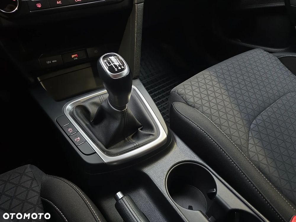 Kia XCeed 1.4 T-GDI M - 16
