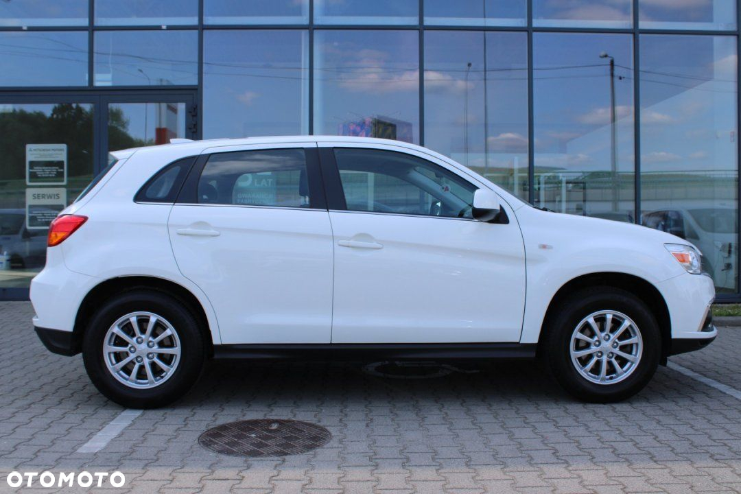 Mitsubishi ASX - 4