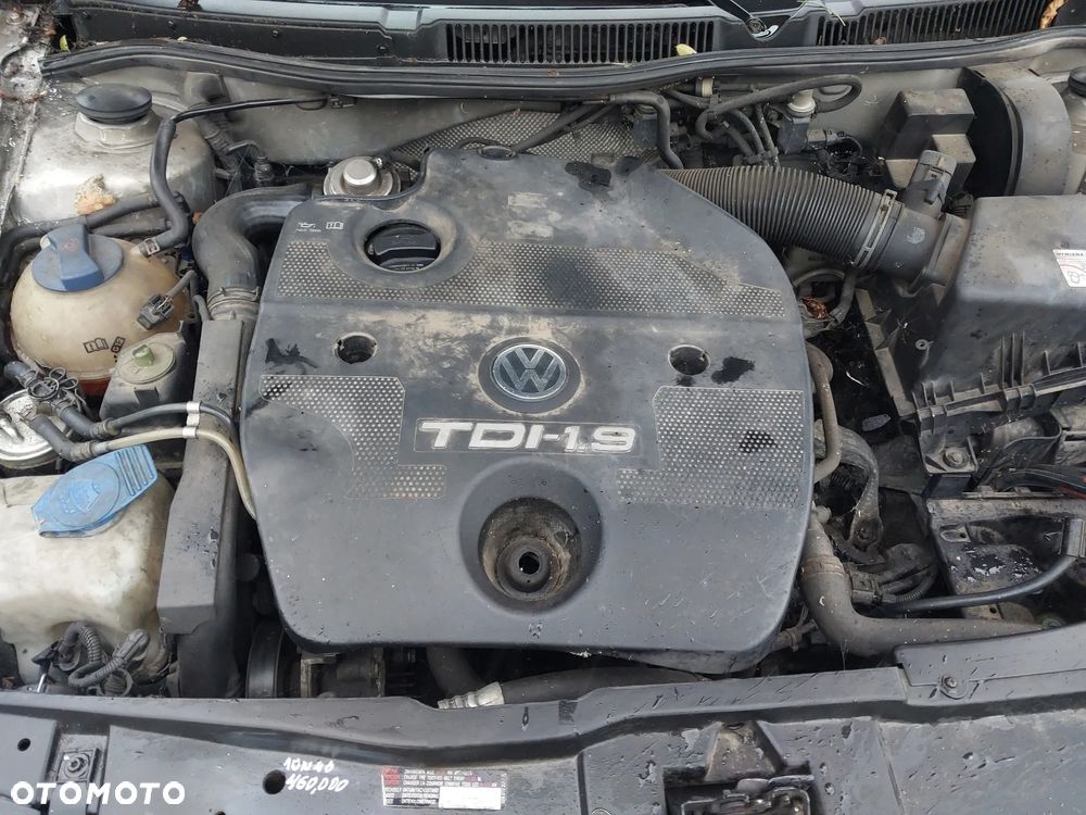 Volkswagen Golf IV 4 Kombi Variant Agr ALH Ahf Ahu 1.9 TDI 90 KM skrzynia biegów EBJ drzwi maska zderzak klapa lusterko kolor LB7Z maglownica belka mcperson zwrotnica turbina pompa wtryskowa paliwa przewód rura mechanizm mikrostyk klapy zamek szyba szyby lewarek tłumik obudowa podszybie podsufitka radio tunel panel głośnik schowek lampa zacisk hamulcowy alternator rezystor NA CZĘŚCI WSZYSTKIE CZĘŚCI - 17