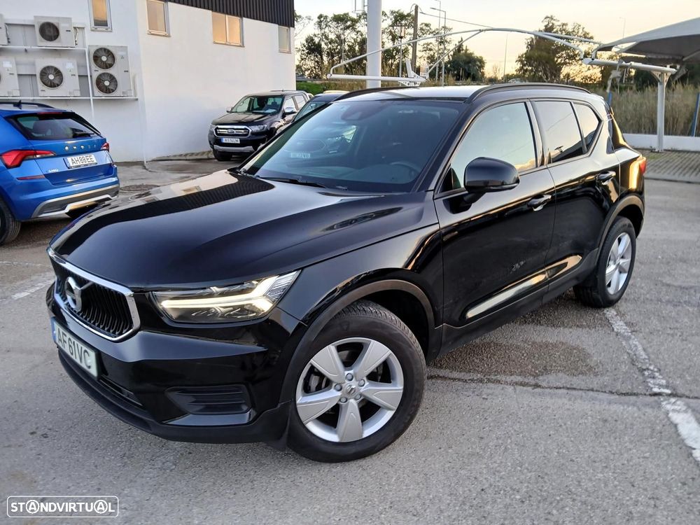 Volvo XC 40 1.5 T2 Momentum Core Geartronic - 1
