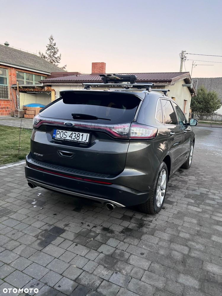Ford Edge 2.0 TDCi Bi-Turbo 4x4 Titanium - 4