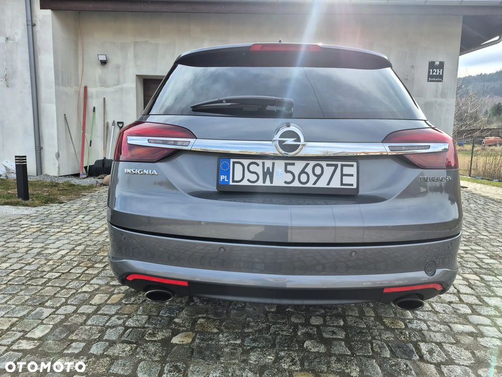 Opel Insignia 2.0 SIDI Turbo 4x4 Innovation - 11
