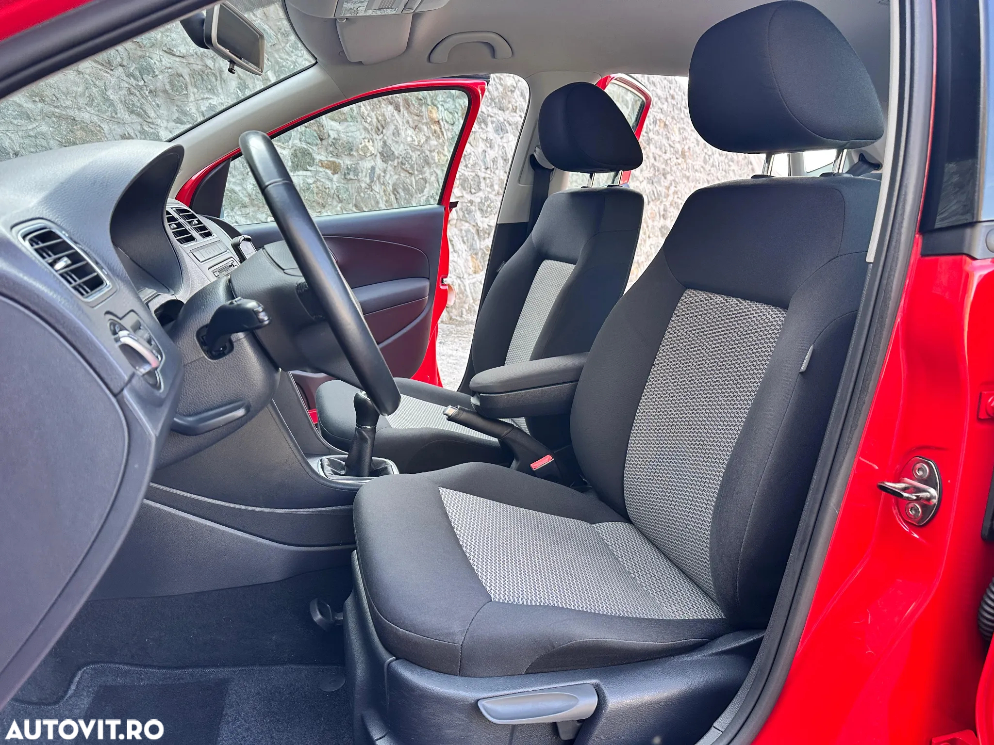 Volkswagen Polo 1.2 TDI Blue Motion - 24