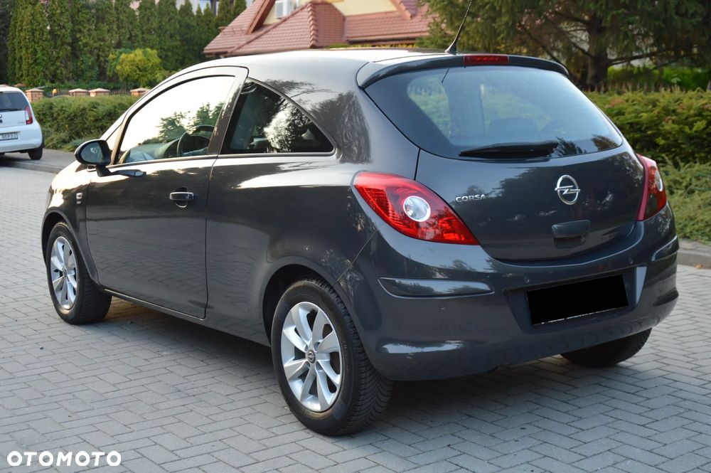 Opel Corsa 1.4 16V Energy - 6