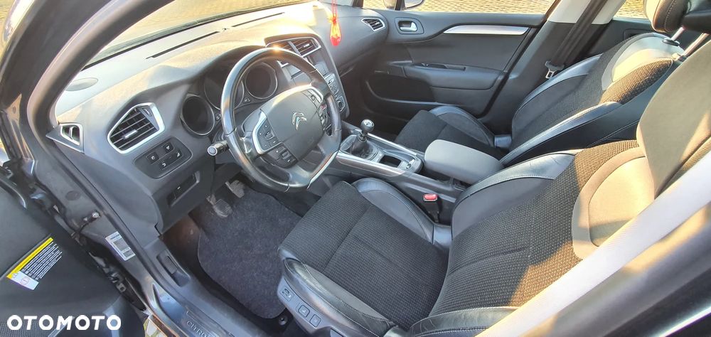 Citroën C4 2.0 HDi Exclusive - 12