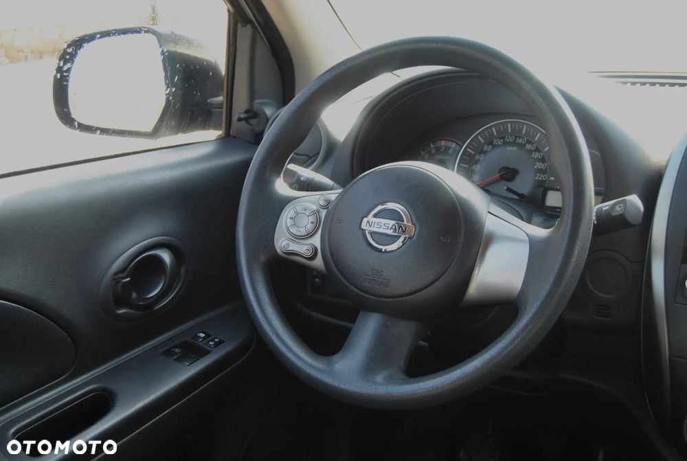 Nissan Micra 1.2 Visia - 10