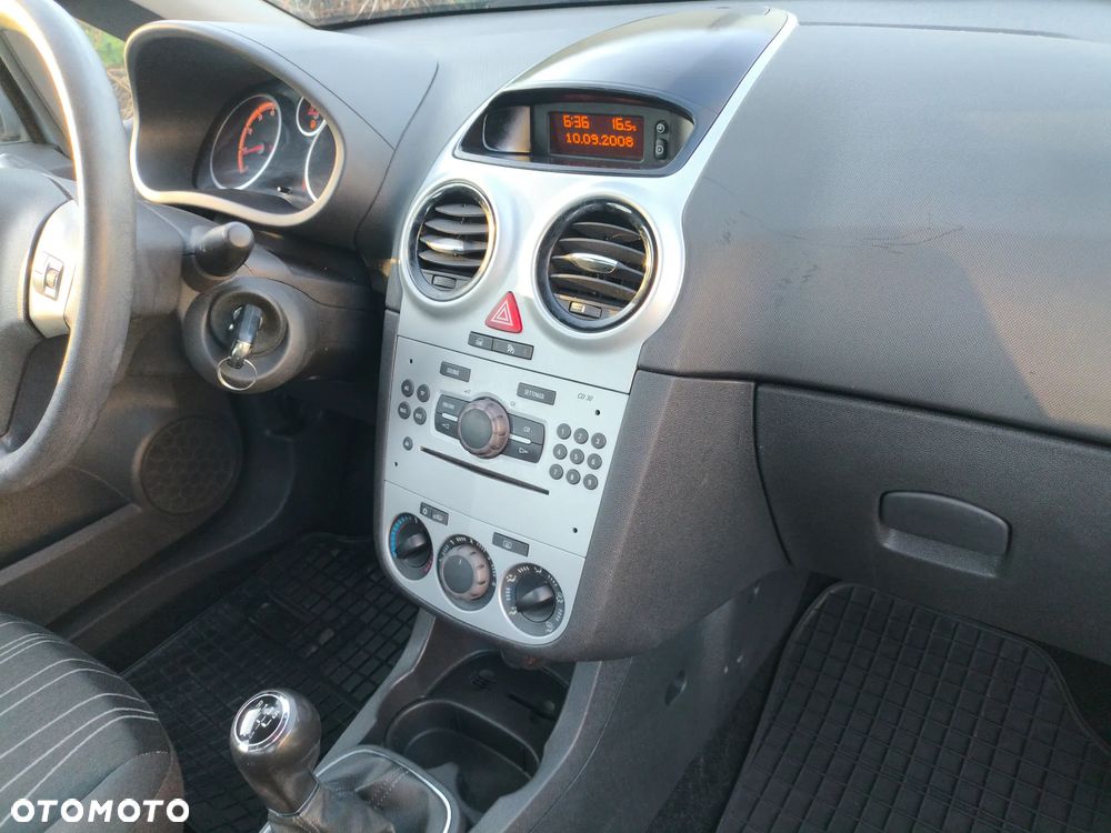 Opel Corsa - 15