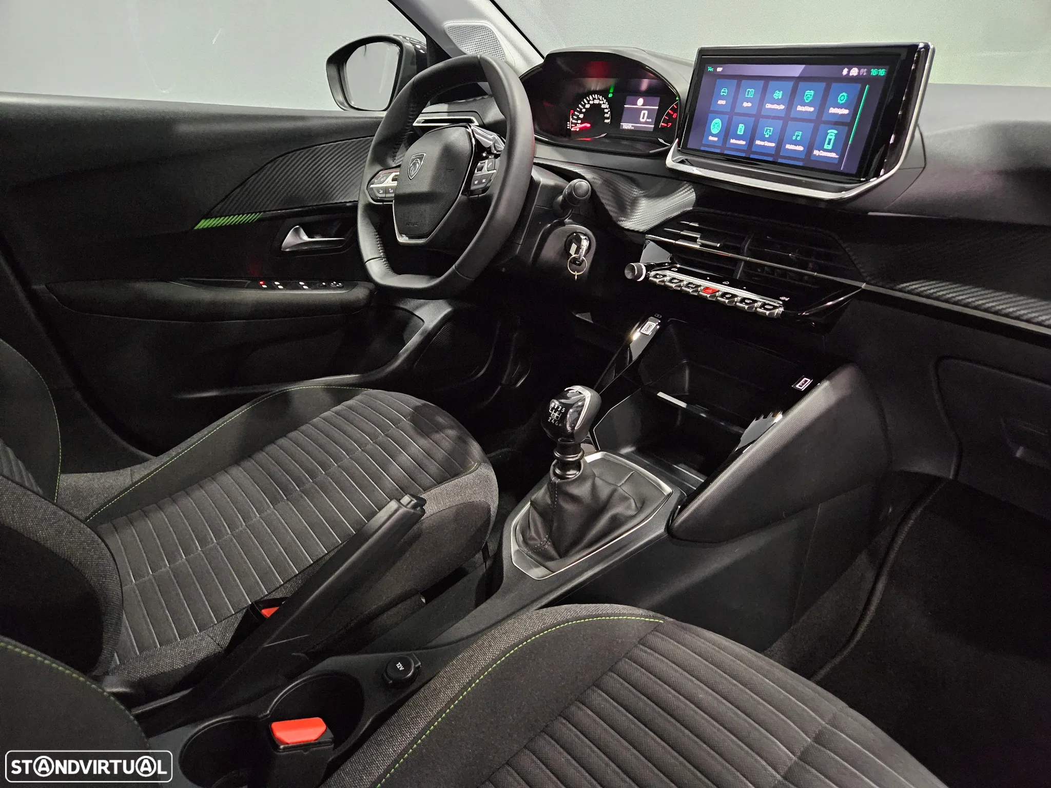 Peugeot 208 1.2 PureTech Active Pack - 25