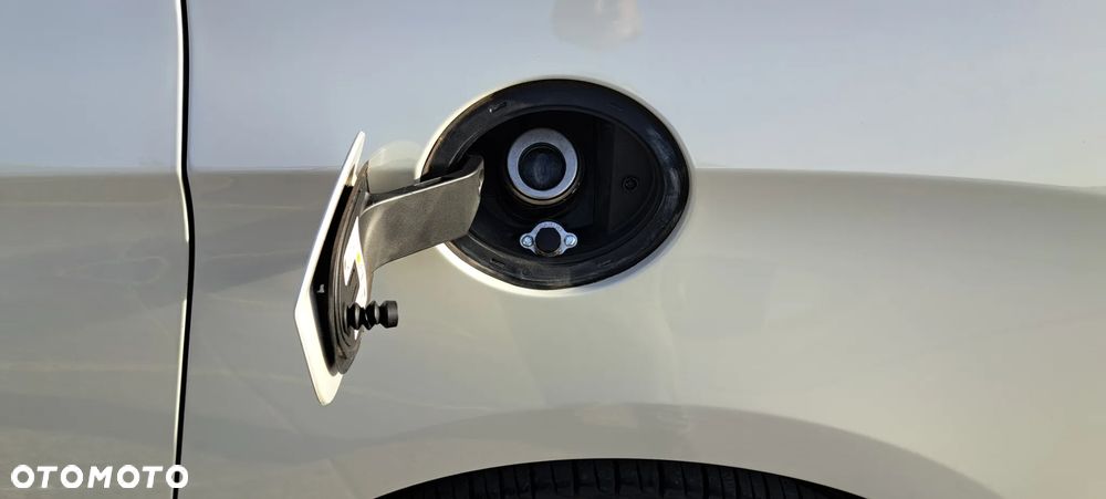 Chrysler Pacifica - 17