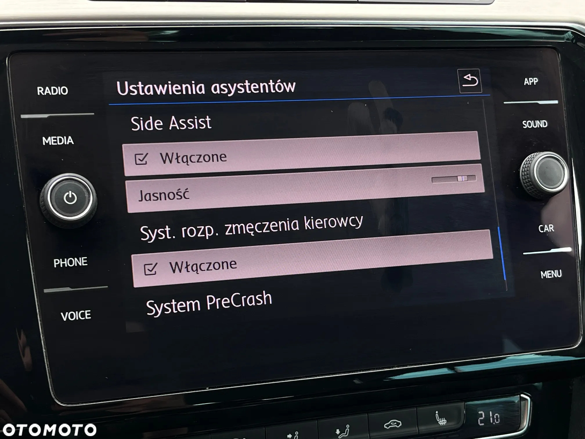 Volkswagen Passat 2.0 TDI Bi-Turbo BMT 4Mot Highline DSG - 32
