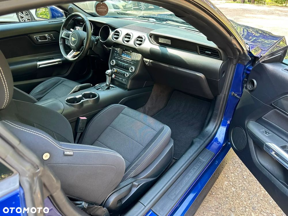 Ford Mustang 3.7 V6 - 13
