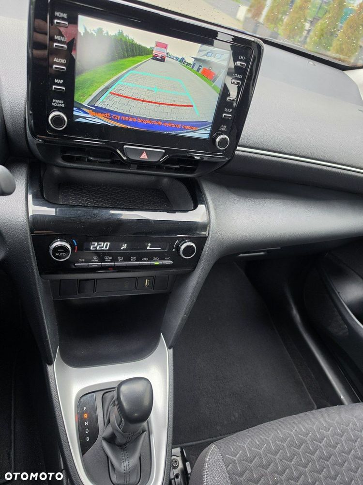 Toyota Yaris Cross Hybrid 1.5 Comfort AWD - 17