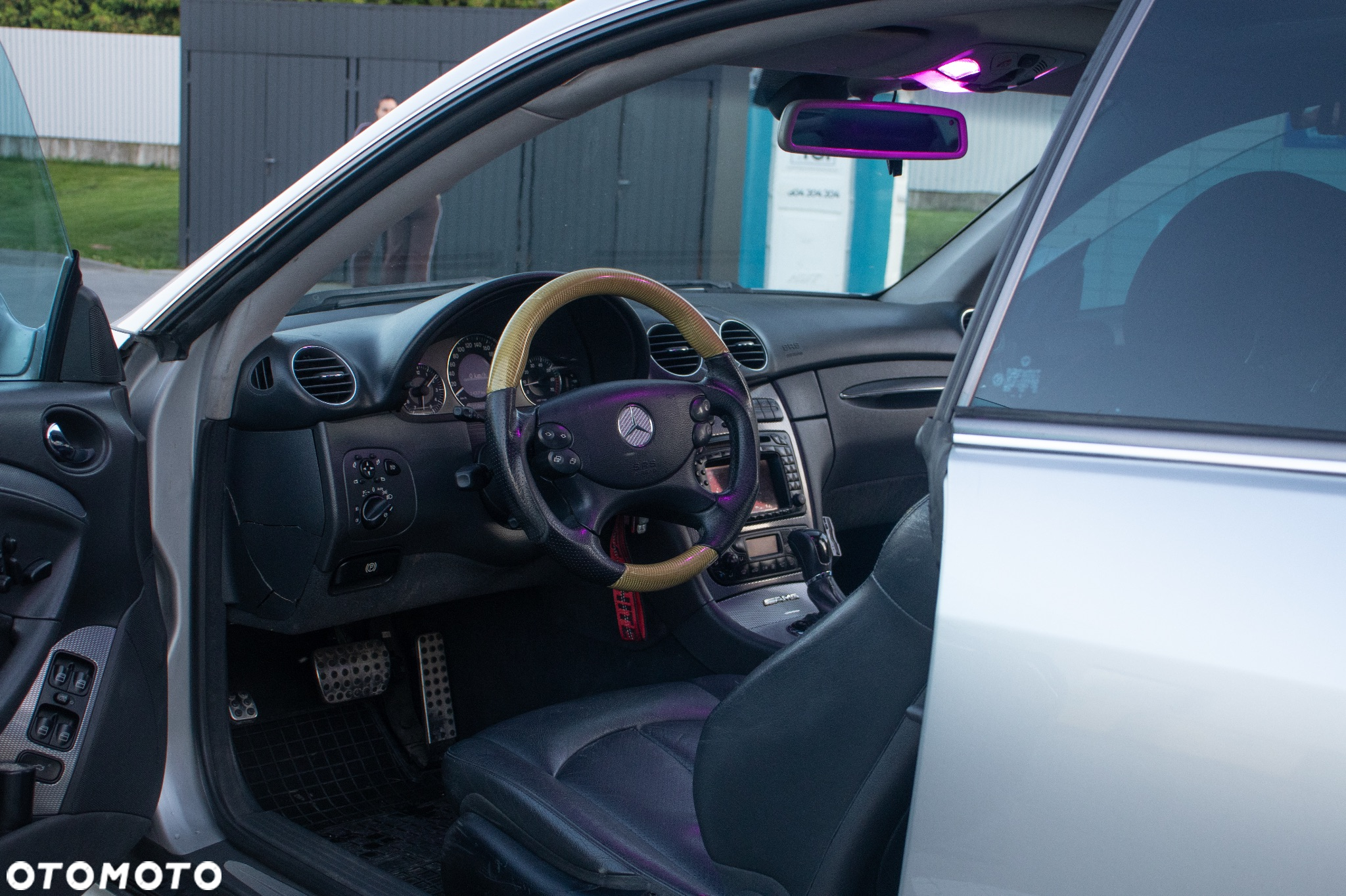 Mercedes-Benz CLK 320 - 13