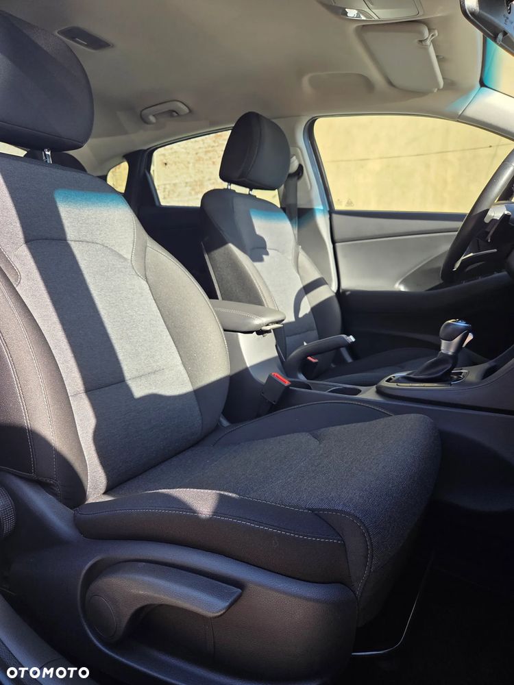Hyundai i30 1.5 T-GDI 48V Comfort DCT - 16
