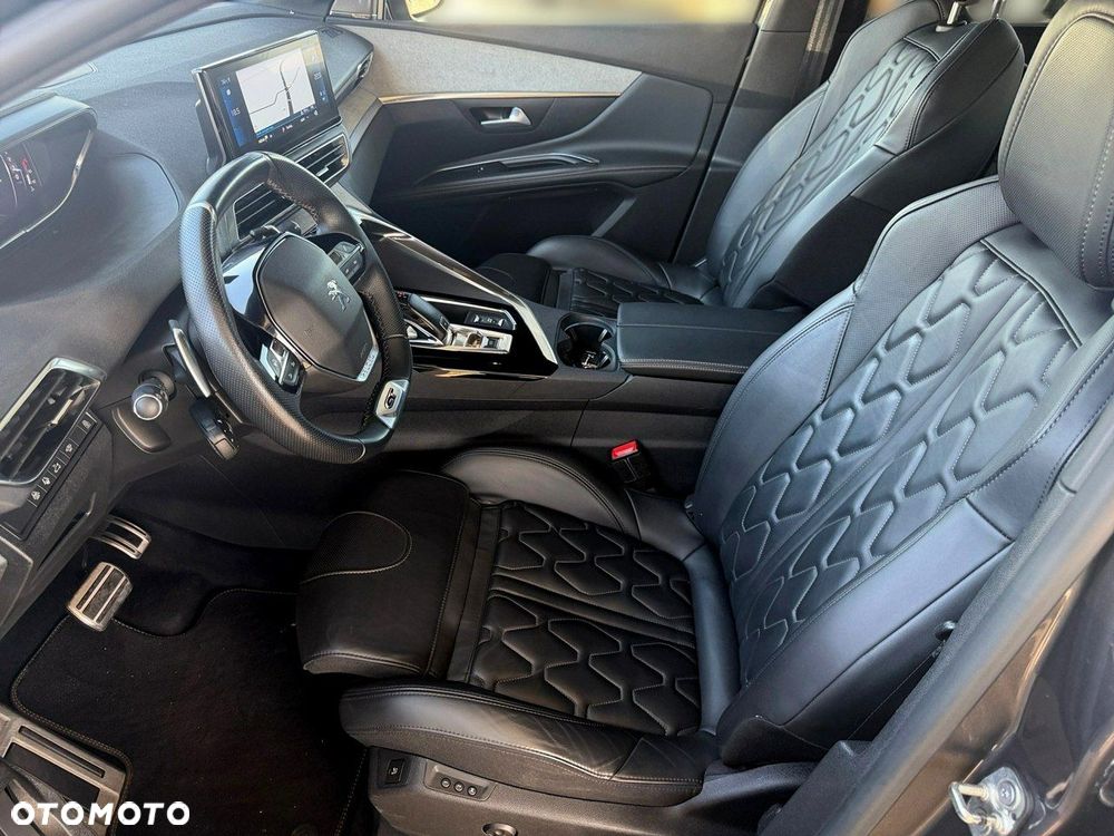 Peugeot 5008 - 15