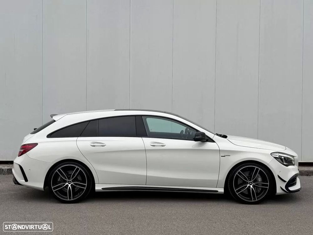Mercedes-Benz CLA 45 AMG 4-Matic - 10