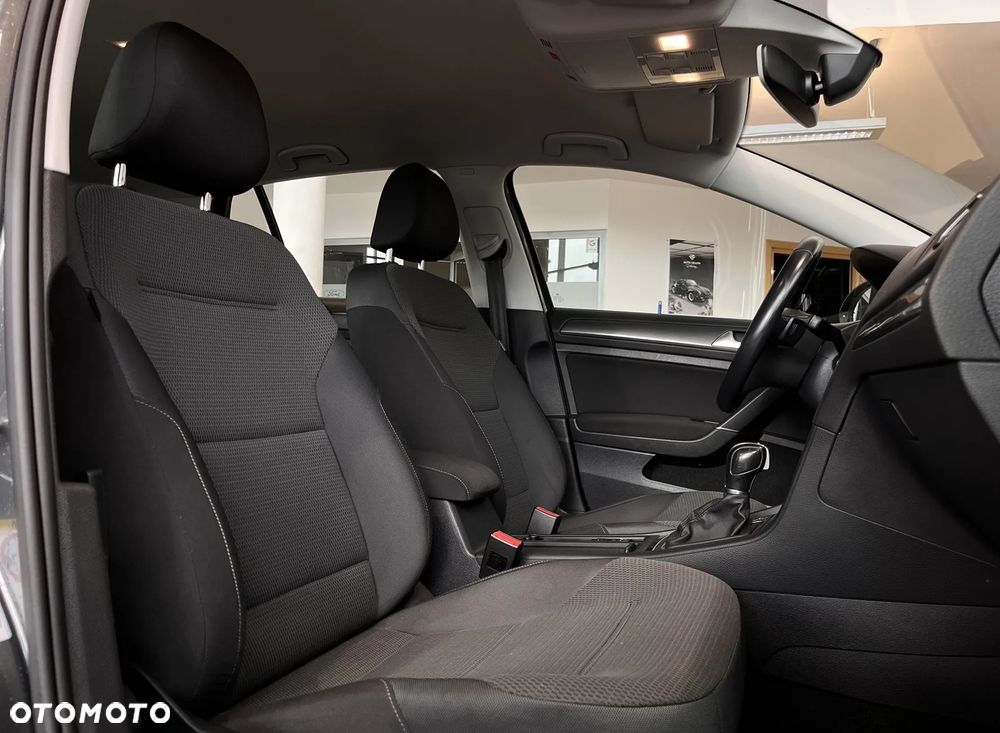 Volkswagen Golf VII 1.5 TSI BMT Evo Comfortline DSG - 24