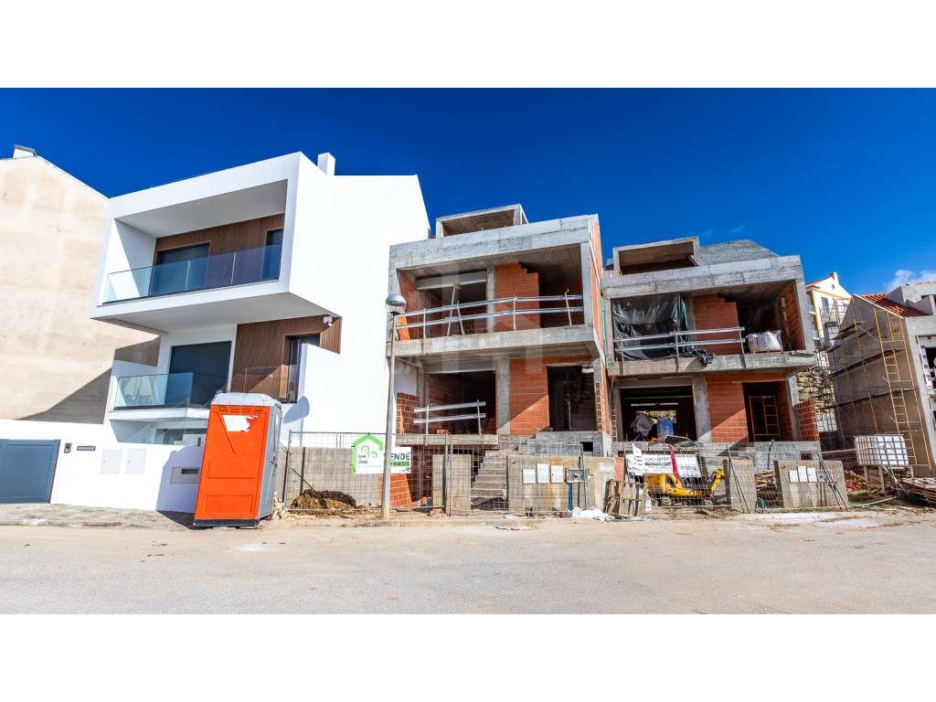 Vende Moradia T3 - Ericeira 3 km, A Casa das Casas - Grande imagem: 4/27
