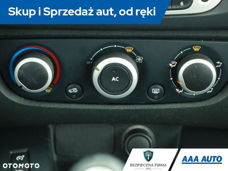 Renault Scenic - 15