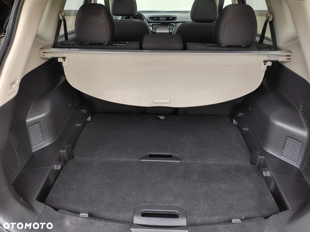 Nissan X-Trail 1.6 DIG-T 360 - 25