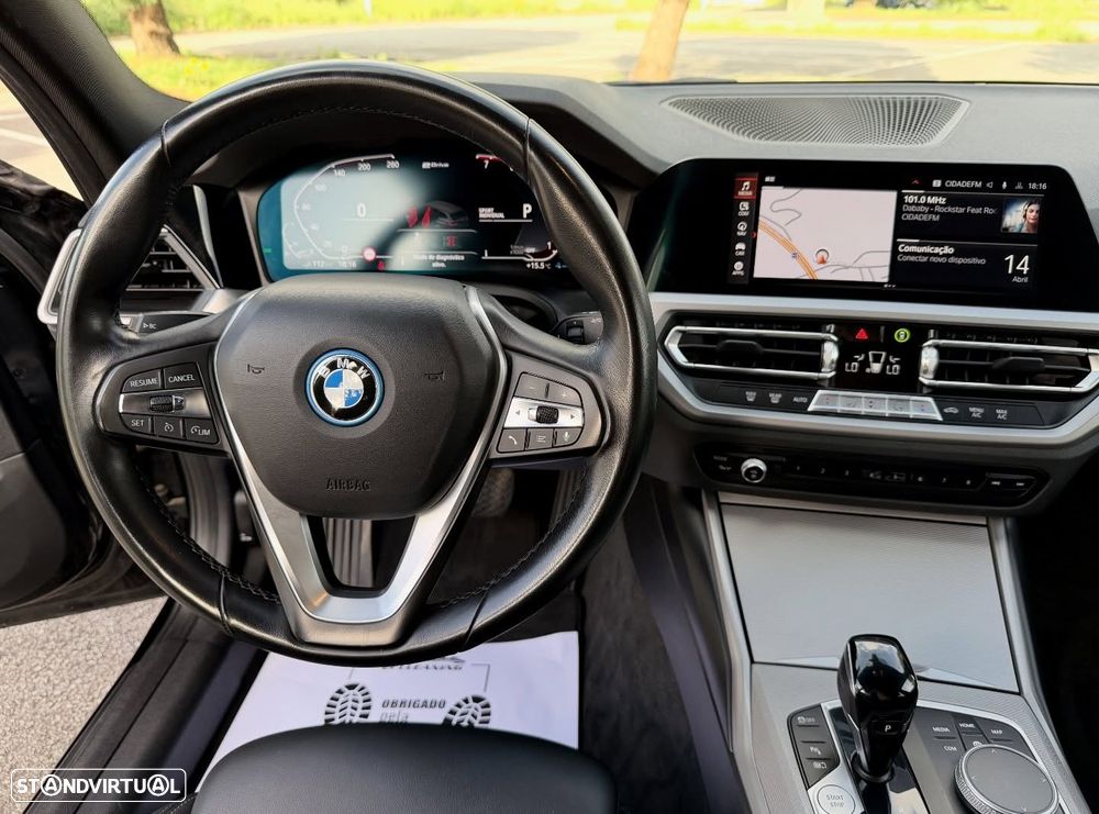 BMW 320 e Pack M Auto - 7
