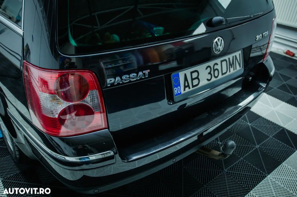 Volkswagen Passat Variant 2.0 TDI DPF Highline - 7