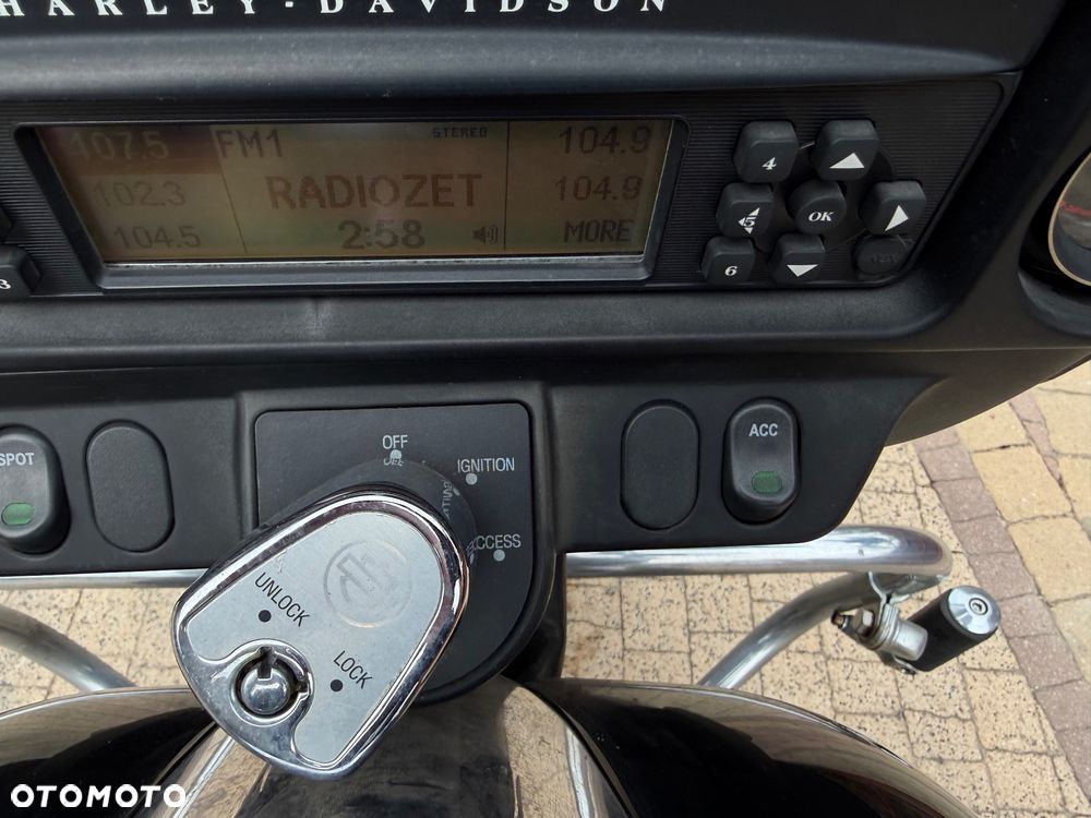 Harley-Davidson FLHS Electra Glide - 21