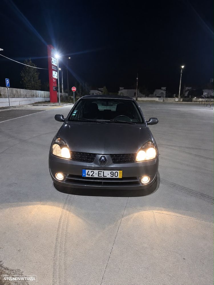 Renault Clio 1.5 dCi Privilège - 7