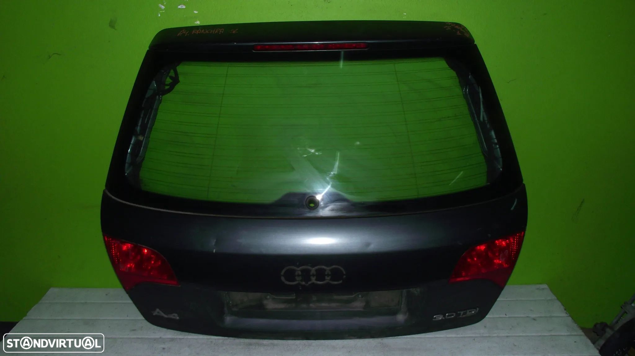 Tampa da Mala Audi A4 SW - 2004 / 2007 - TM99 - 1